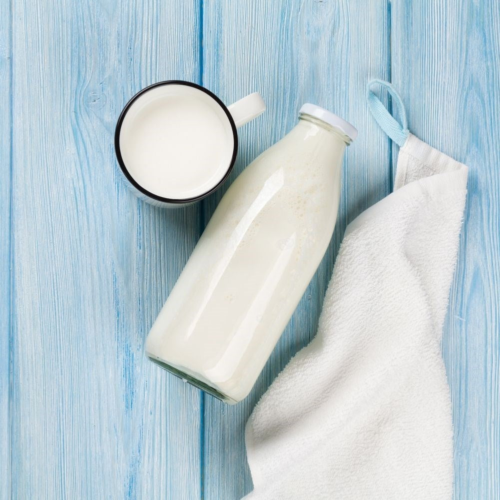 Glass bottle 1L with white screw cap for milk and drinks