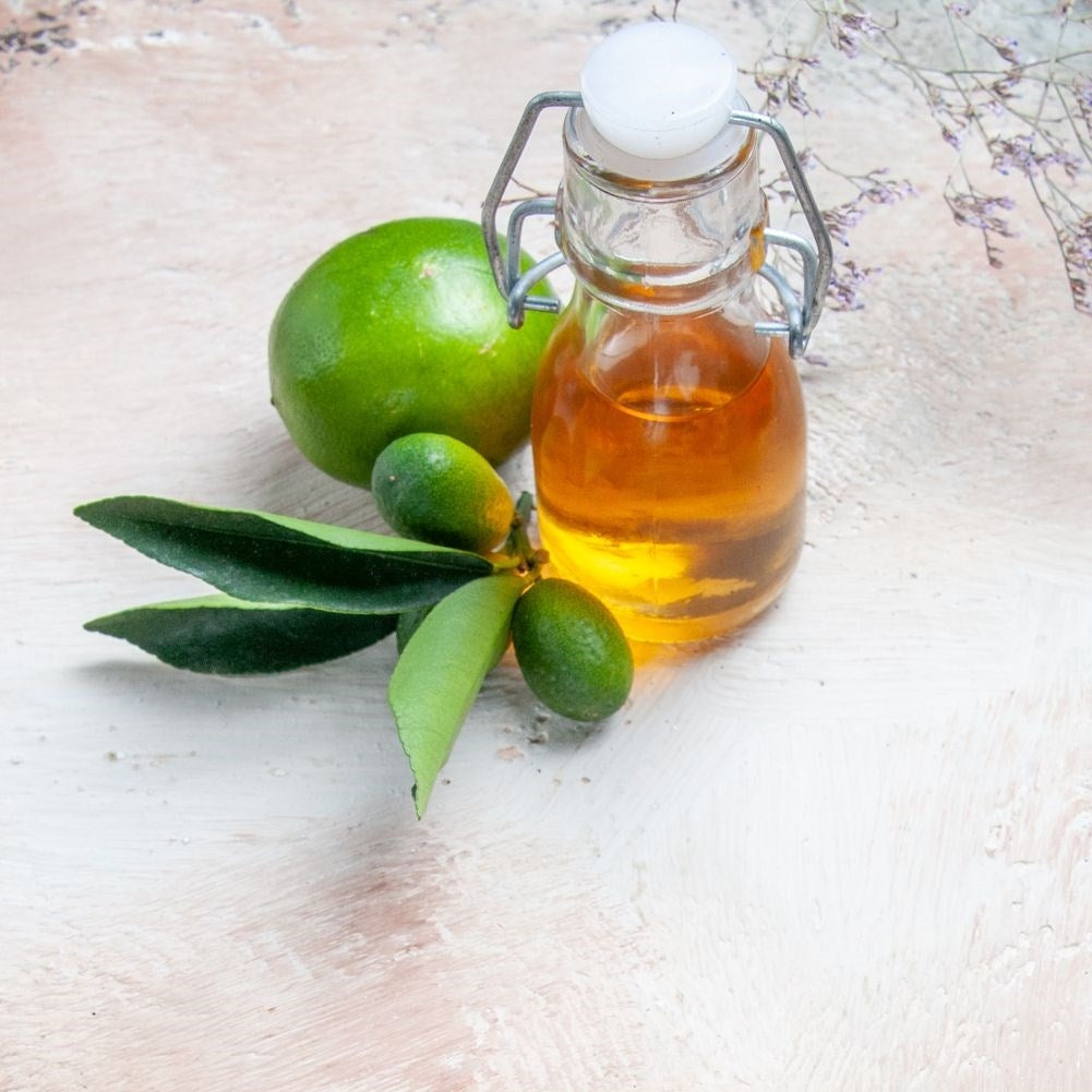 Glass bottle for oil/vinegar with garlic, herbs & chilli