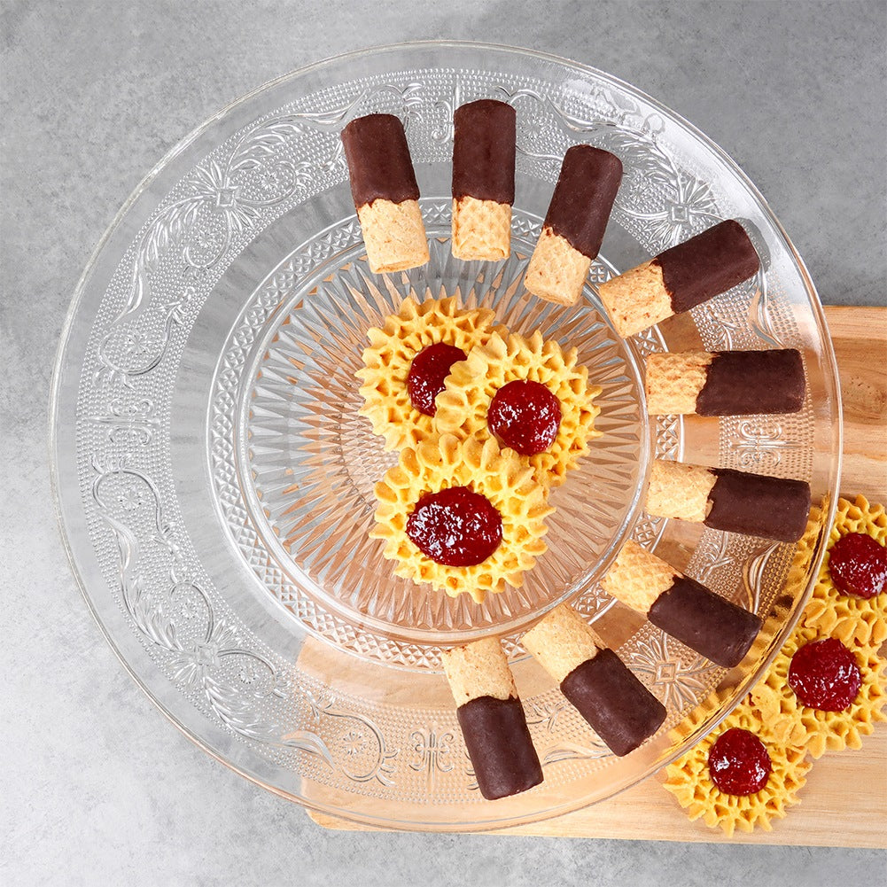 Glass cake stand on a 25 cm leg