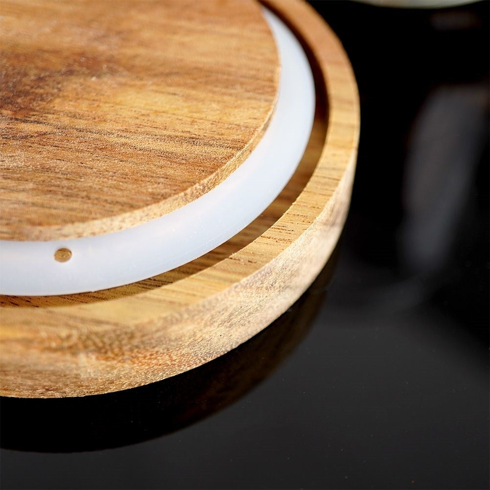 Glass container with acacia wood lid - Food storage in style