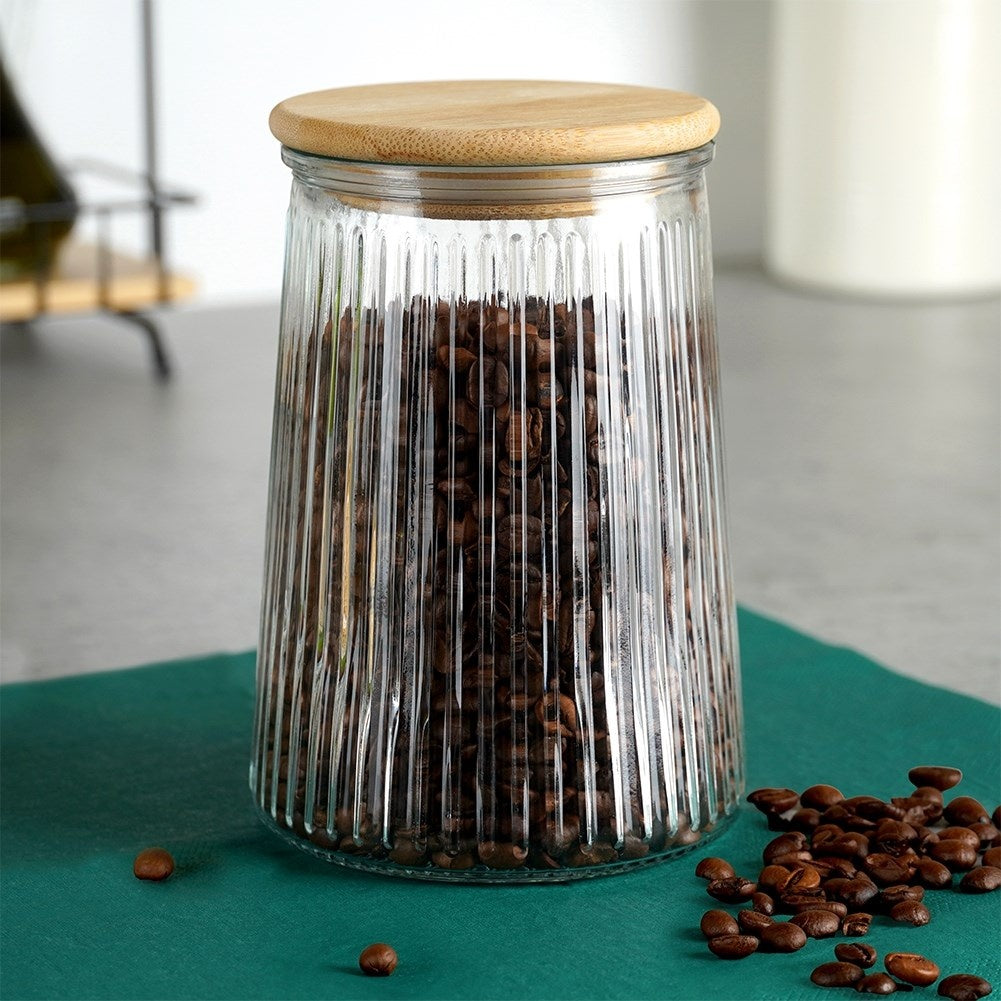 Glass container with bamboo lid - airtight and dishwasher safe