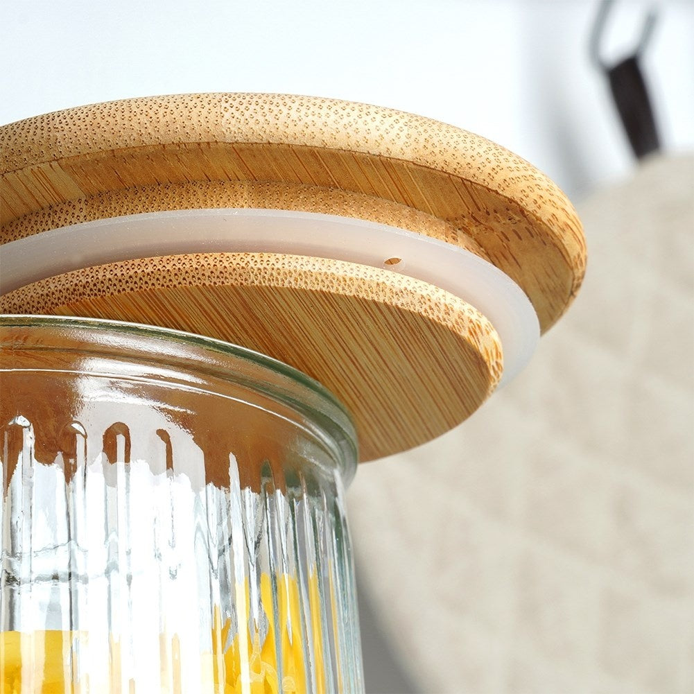 Glass container with bamboo lid - airtight and dishwasher safe