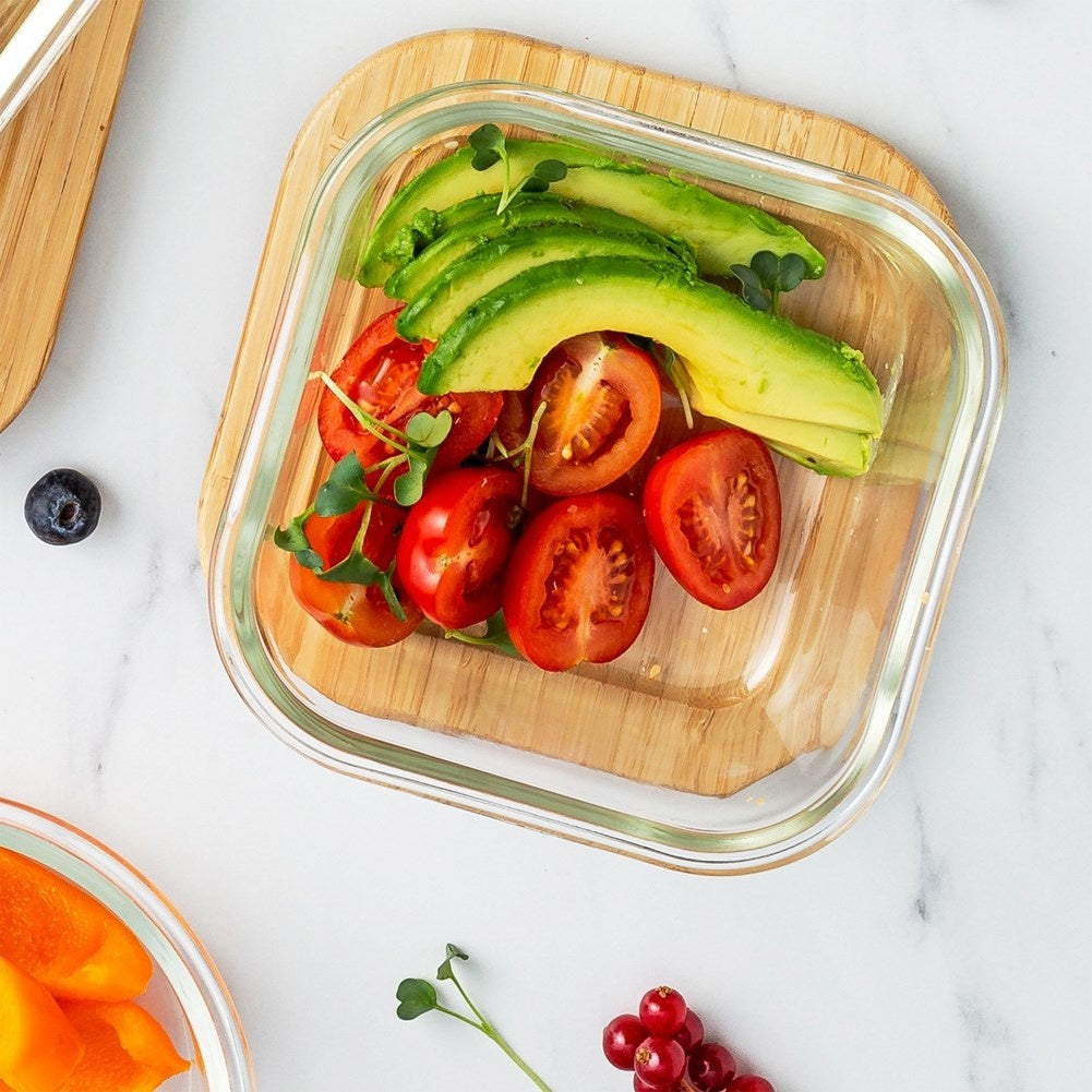 Glass container with bamboo lid and sealing ring for food storage
