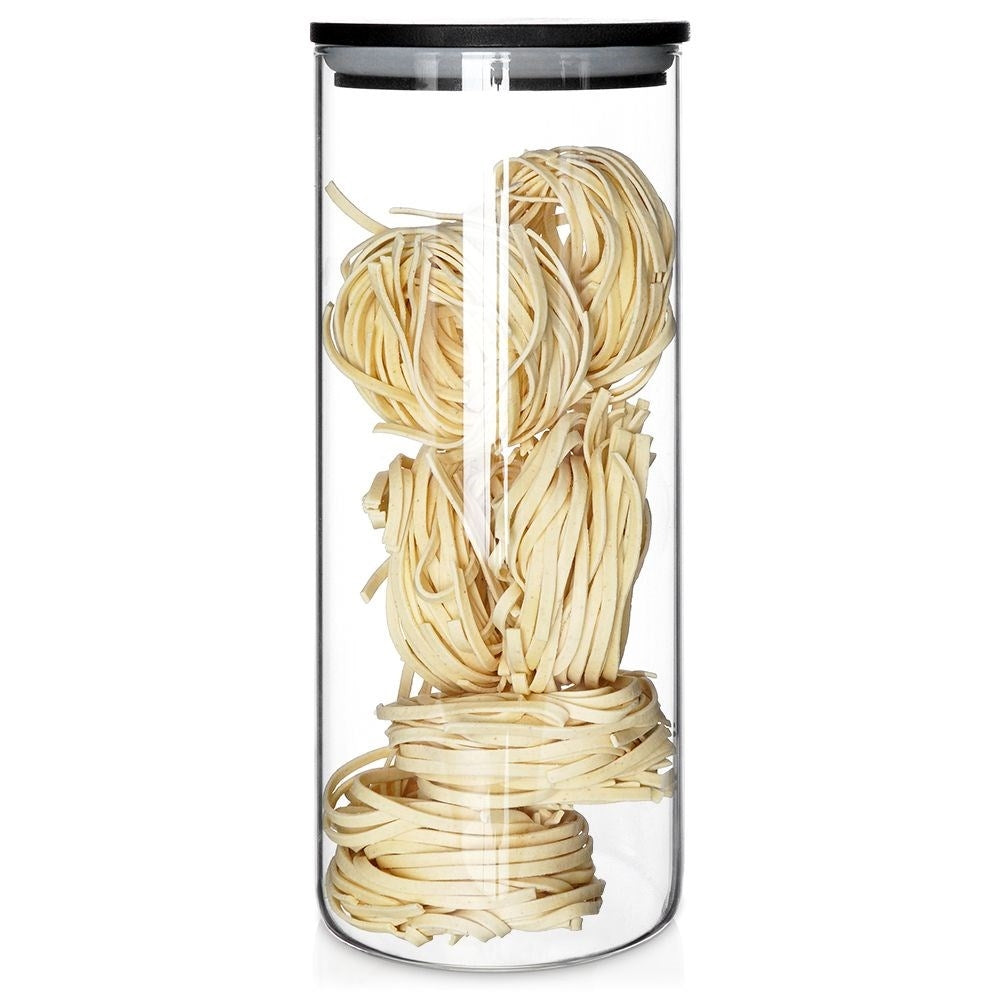Glass container with bamboo lid for food storage