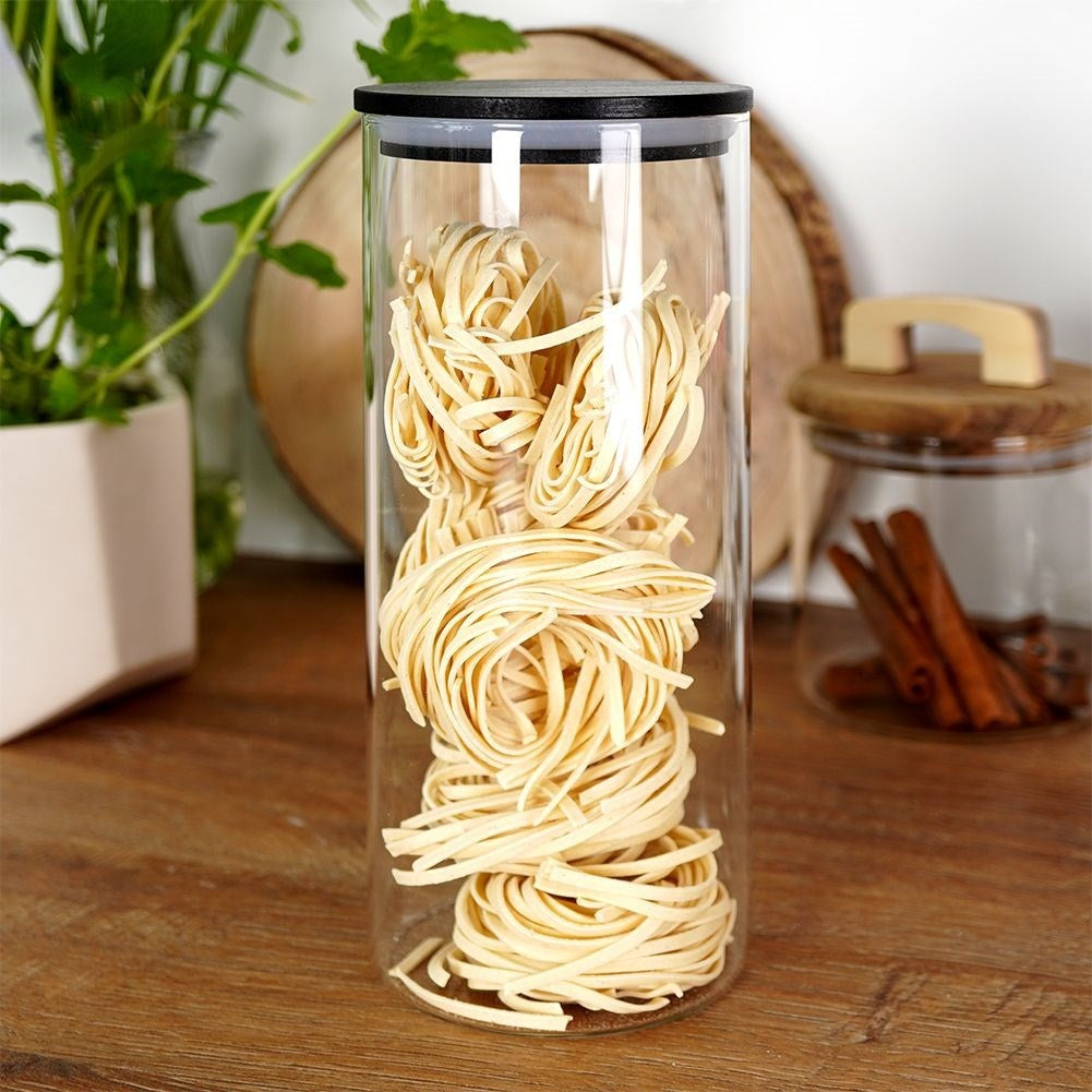 Glass container with bamboo lid for food storage
