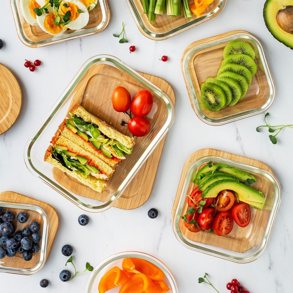 Glass container with bamboo lid for safe food storage