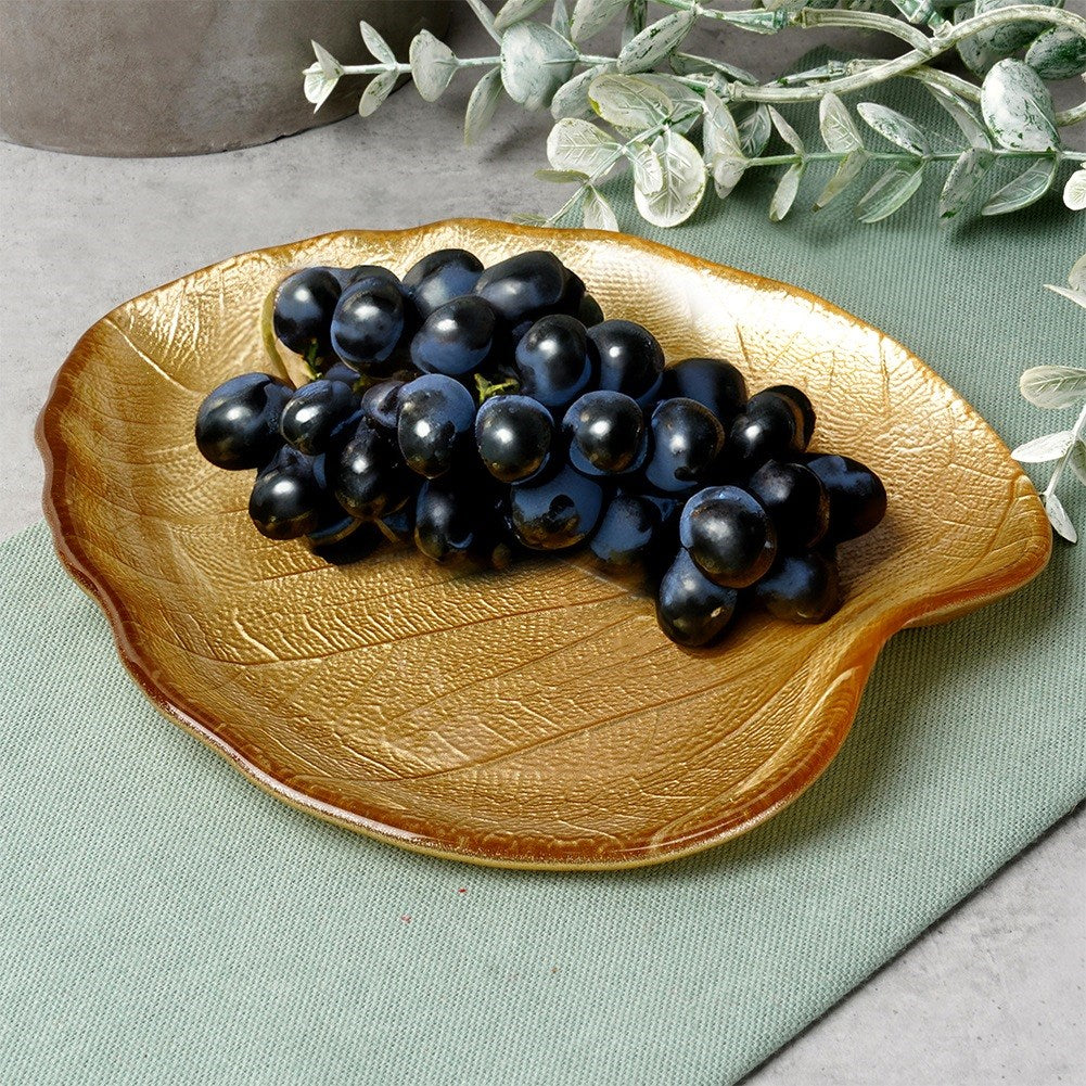 Glass gold leaf serving plate 18x16 cm