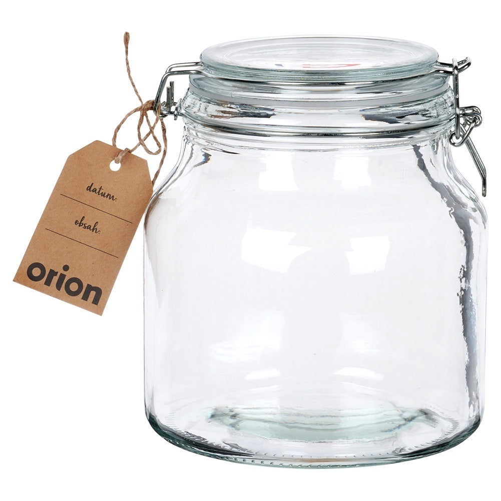 Glass jar with heart pattern and airtight patent closure