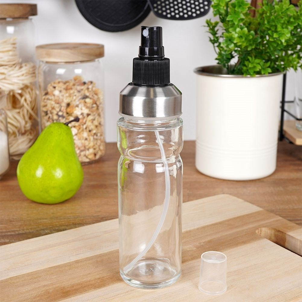 Glass oil mister for even oil distribution when cooking