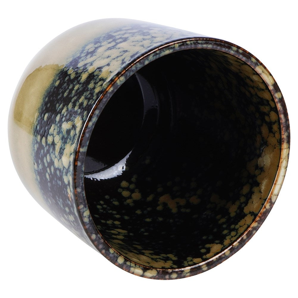 Glazed porcelain pot with a unique design for all interiors