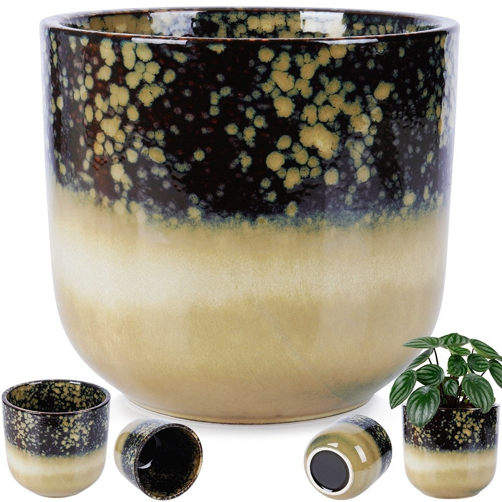 Glazed porcelain pot with a unique design for all interiors