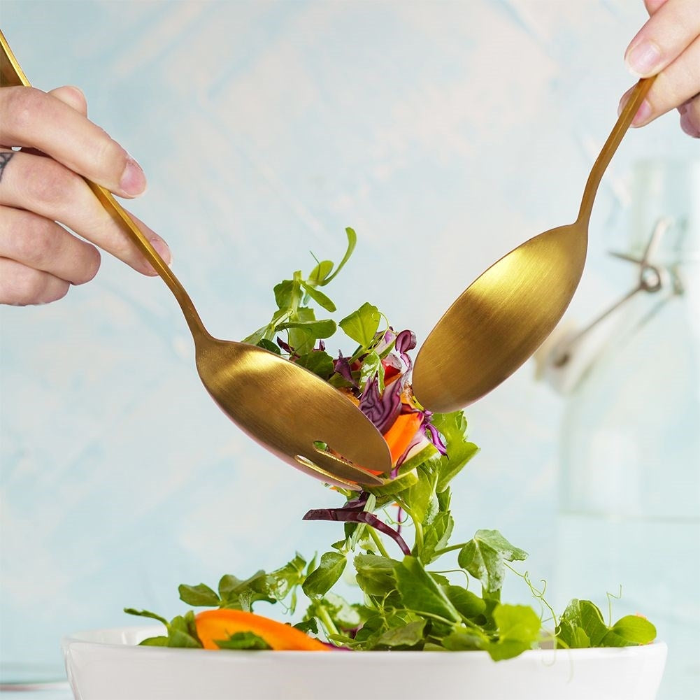 Gold colored salad cutlery in stainless steel - 2 spoons