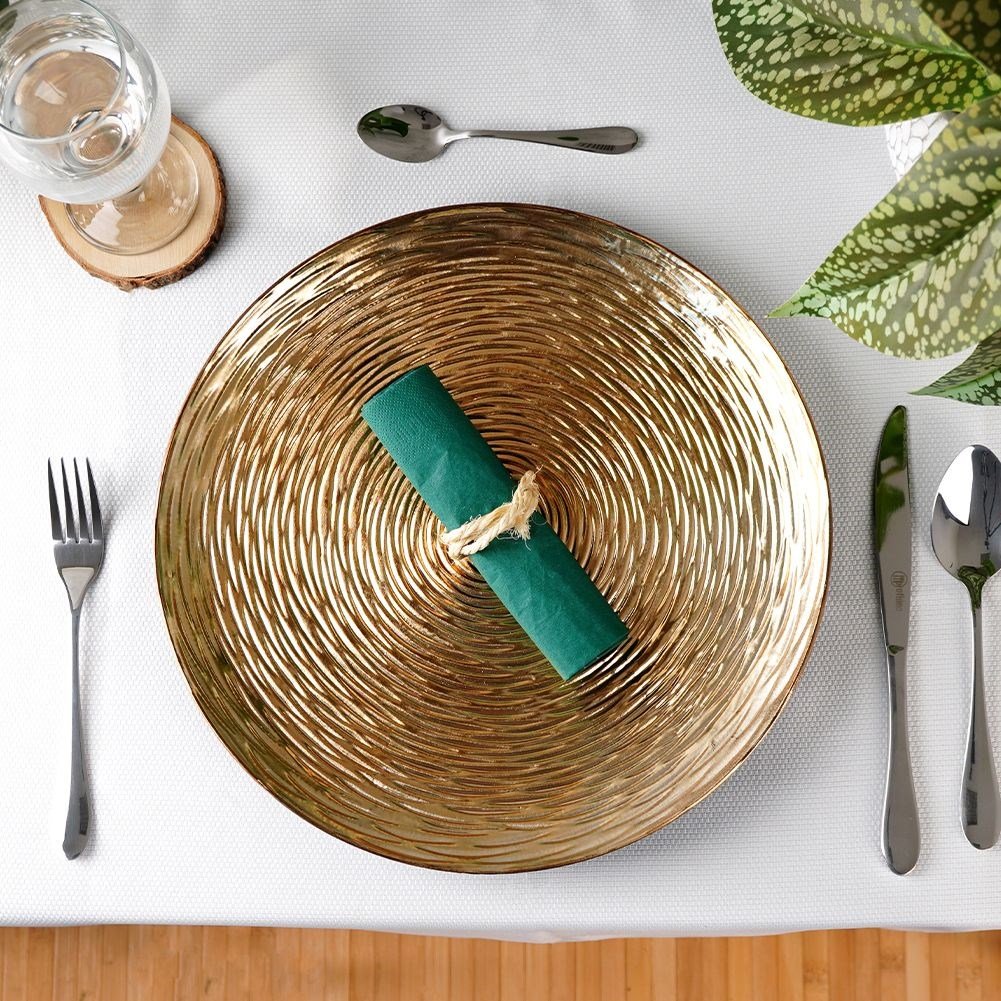 Golden coaster 33 cm - Glamorous and impressive