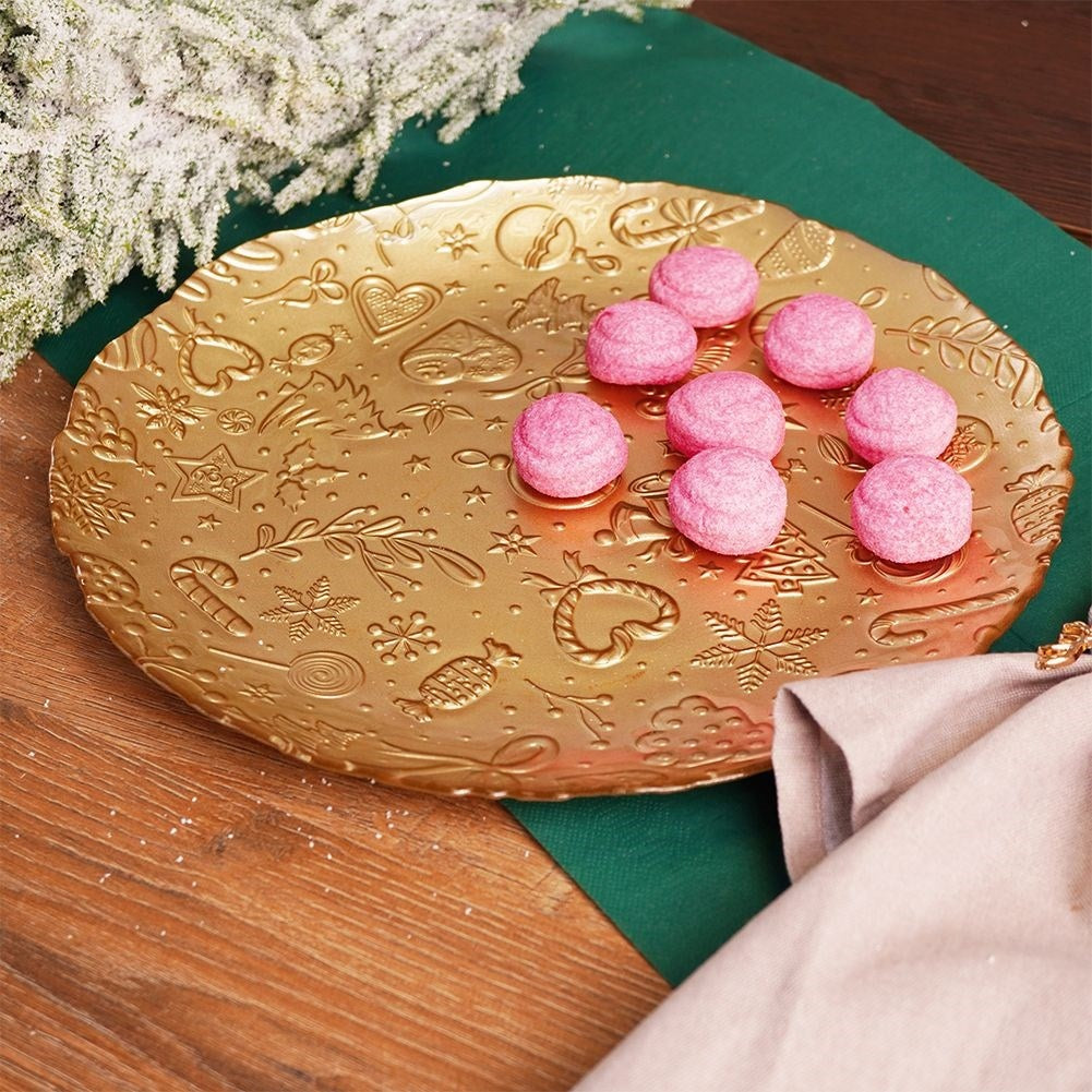 Golden glass plate with Christmas motif - perfect for Christmas goodies