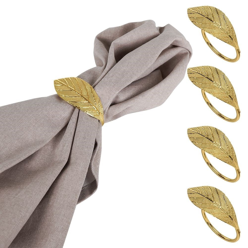 Gold napkin rings with elegant leaf pattern, 4.5 cm