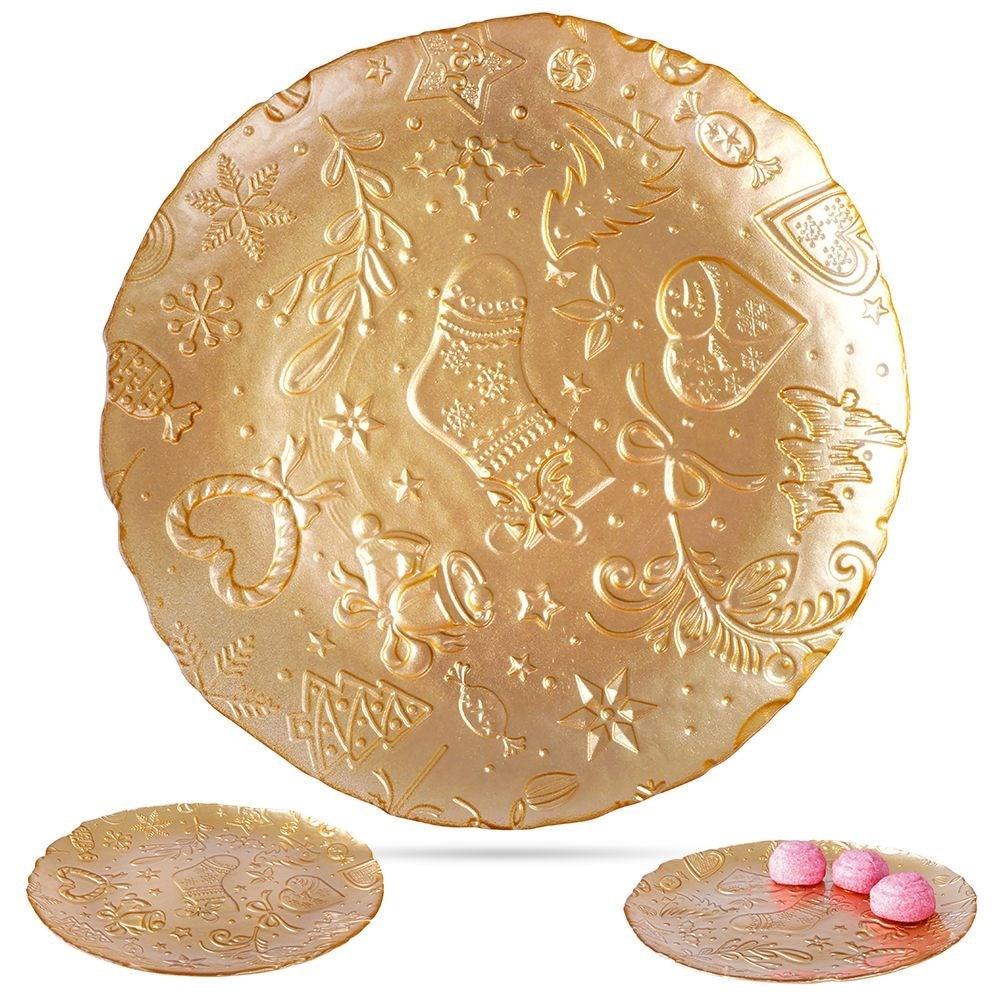 Gold plate with Christmas motif - Perfect for snacks and dessert