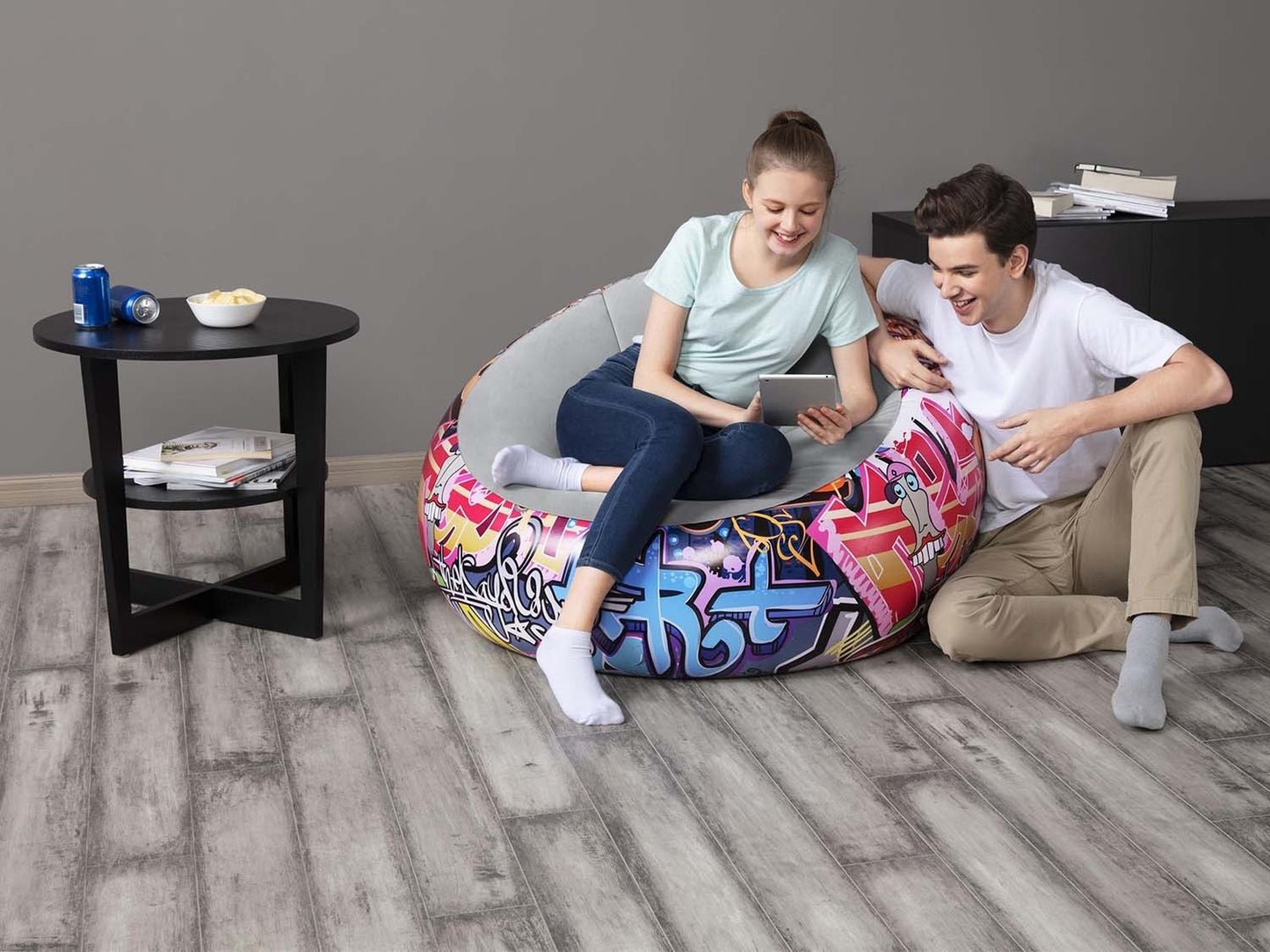 Graffiti Bestway 75075 inflatable chair