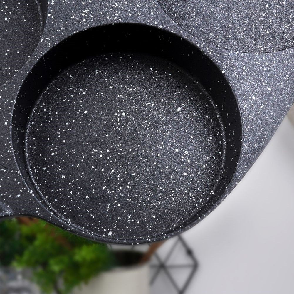Granite-coated Non-stick Frying pan with 4 Compartments