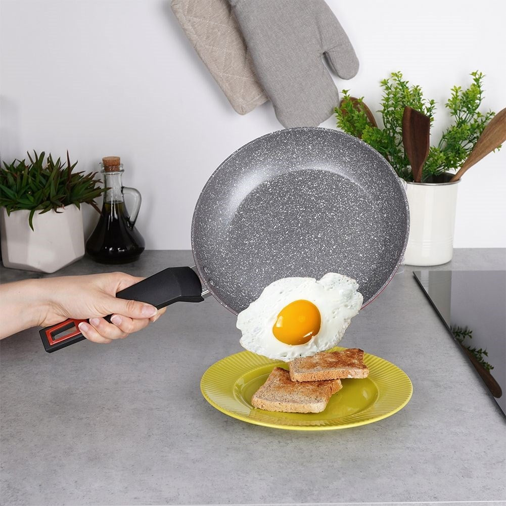 Granite-coated frying pan with five-layer non-stick surface