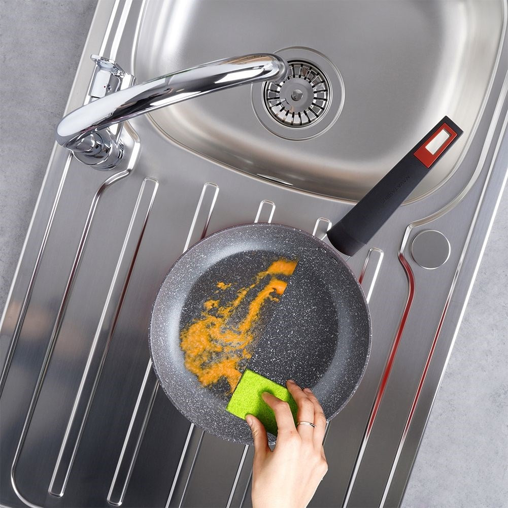 Granite-coated frying pan with five-layer non-stick surface