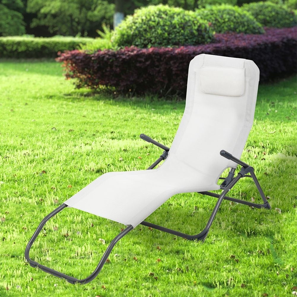 Gravity chair in metal, light gray for garden & beach