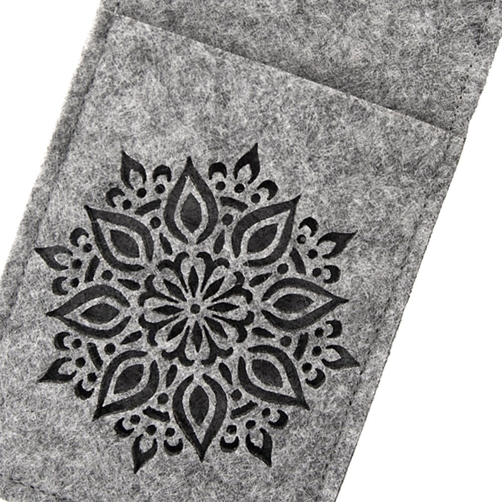 Gray Felt Cutlery Cover: Elegant table decor for parties