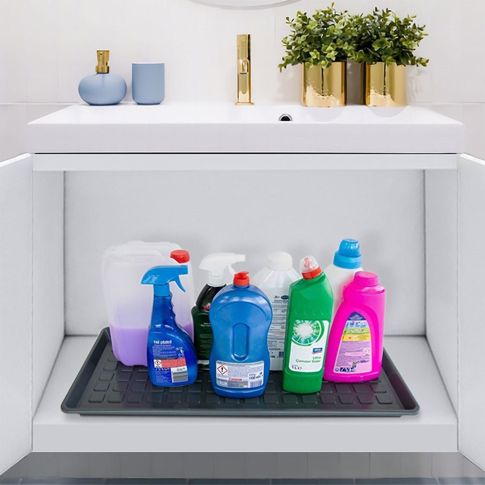 Gray Plastic Mat for Shoe Covers - Keep the Home Clean