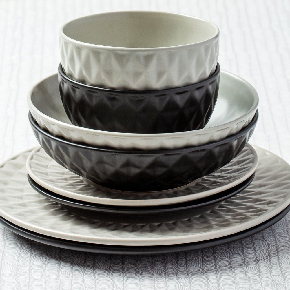 Gray ceramic dinner plate with nice patterns, dishwasher safe