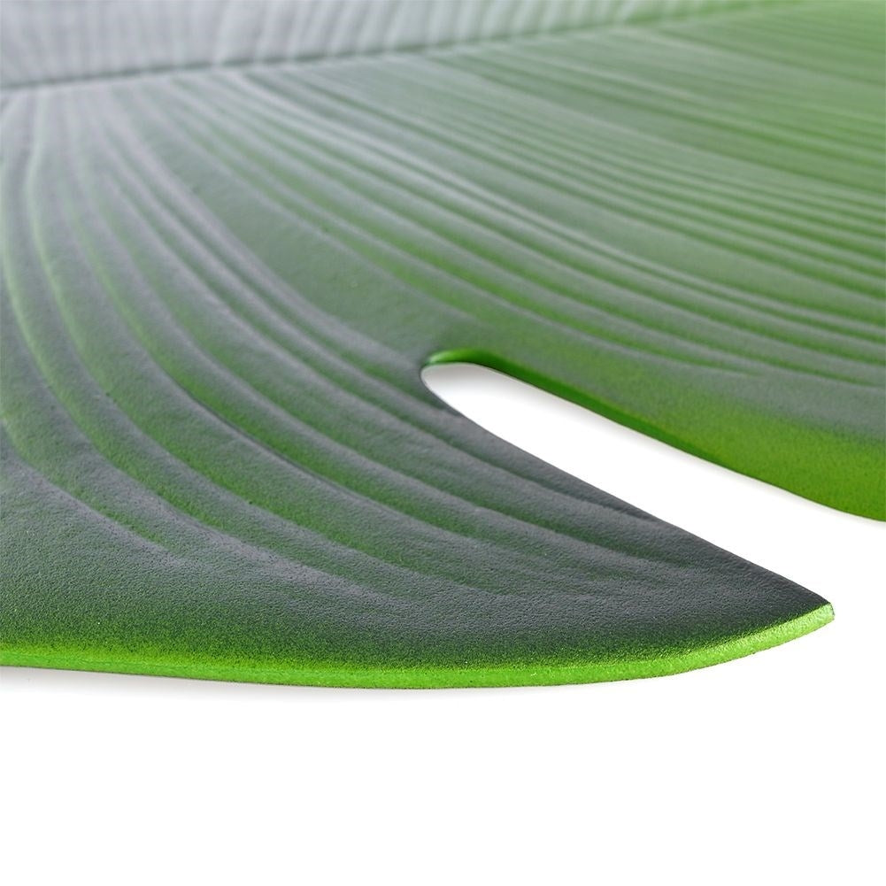 Green Leaf-shaped Kitchen Mat - Protects and Decorates the Table