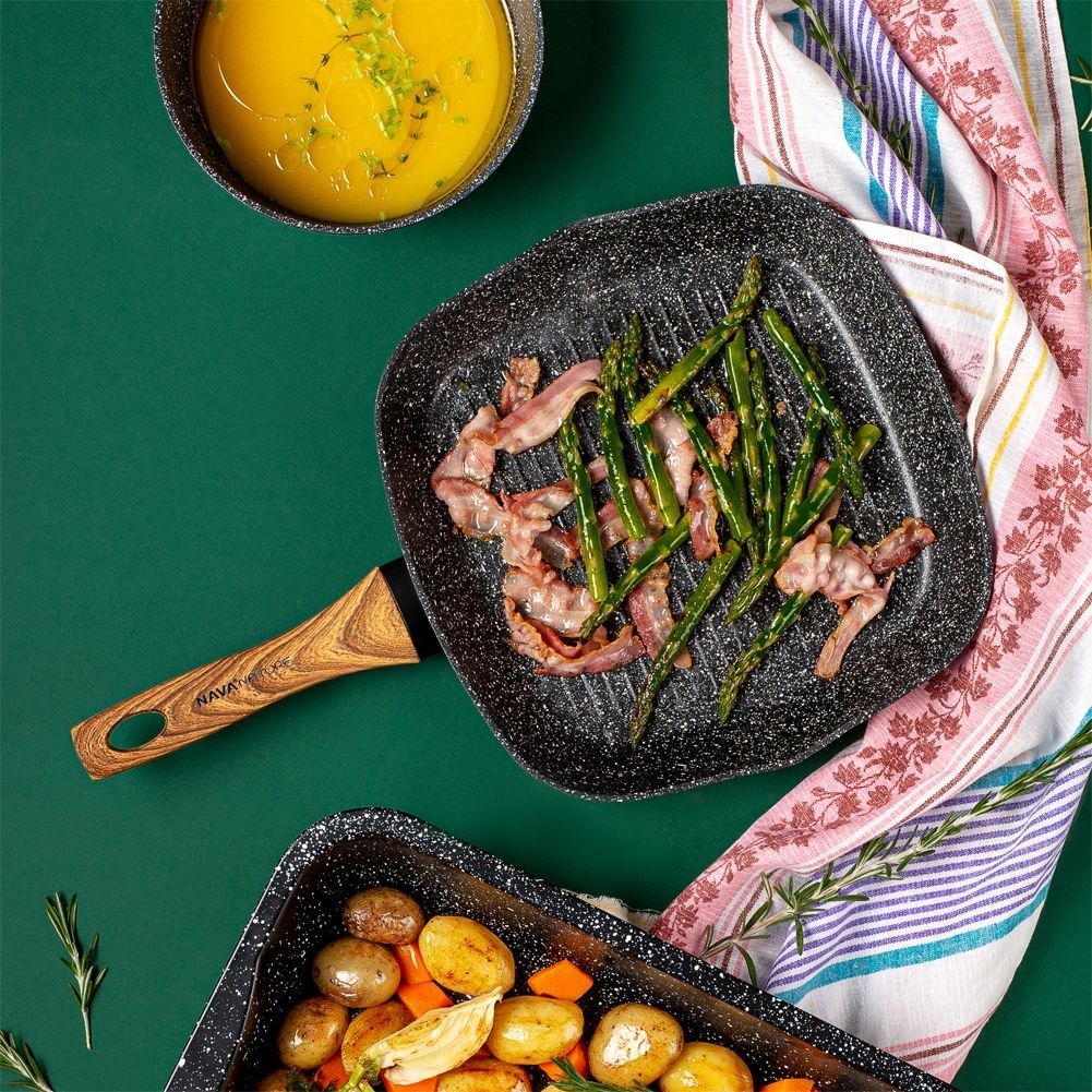 Grill Pan: Square Design & Five-Layer Granite Coating