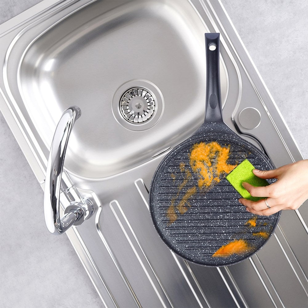 Grill pan with non-stick, granite coating for all kitchens