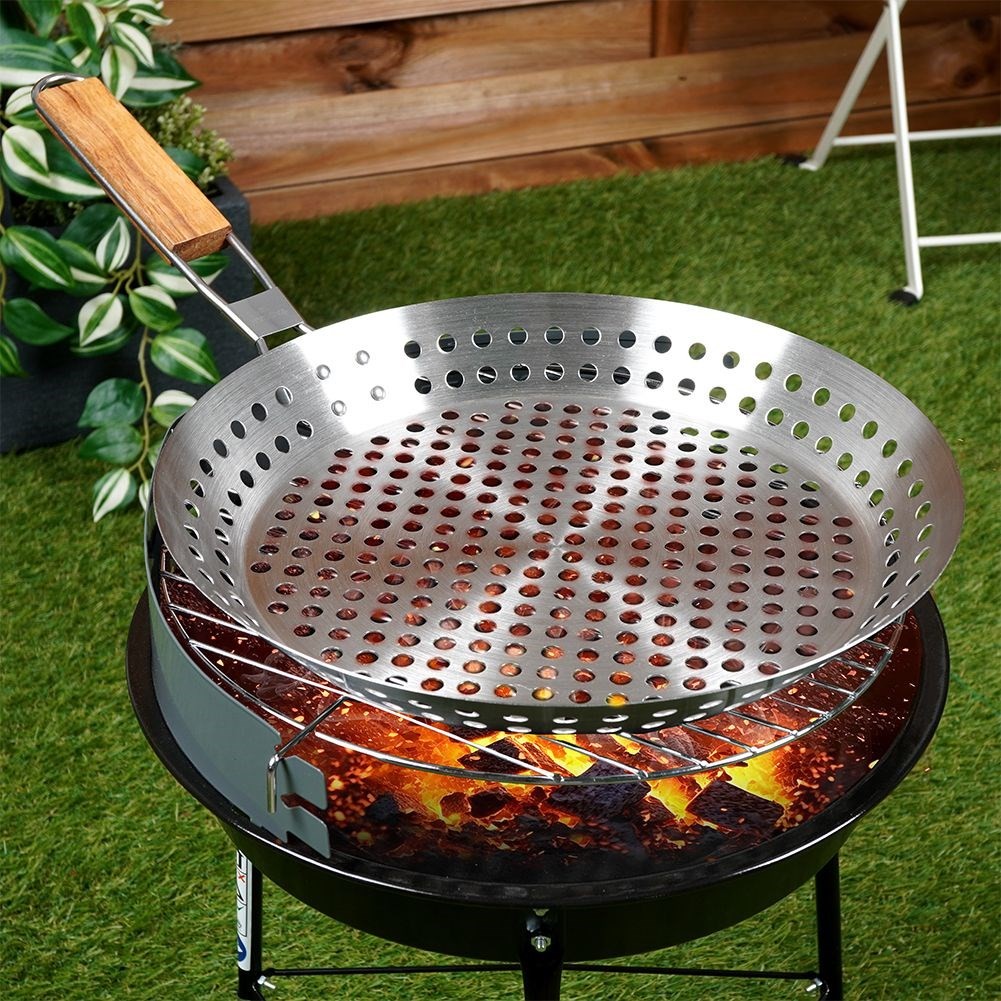 Grill pan with perforated surface and foldable handle