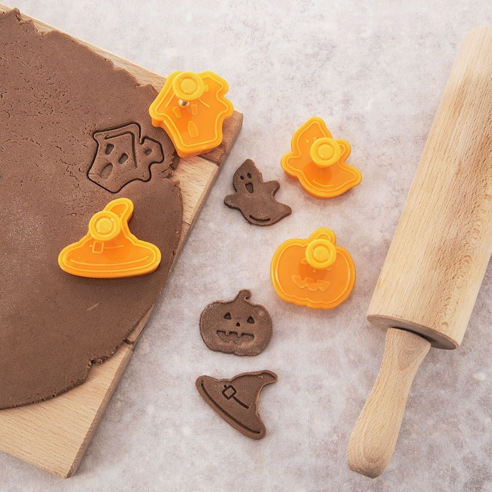Halloween Baking Molds: Set of 4 and Pattern Stamp