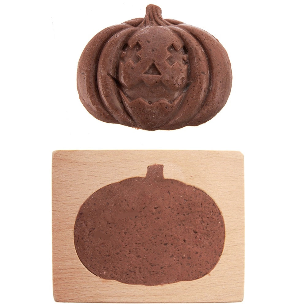 Halloween Pumpkin Wooden Cookie Mold, 10x8 cm