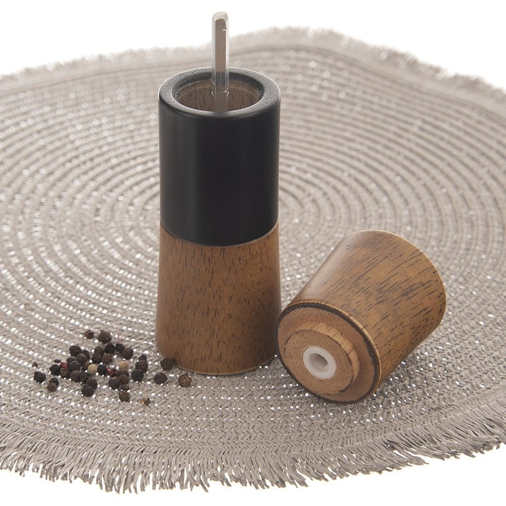 Hand grinder for pepper, salt and spices in rubber wood and plastic