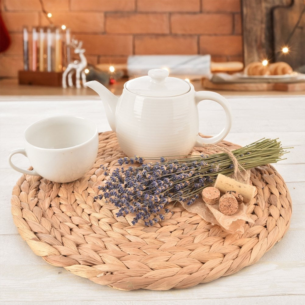 Handmade pot mat made of water hyacinth, 35 cm diameter