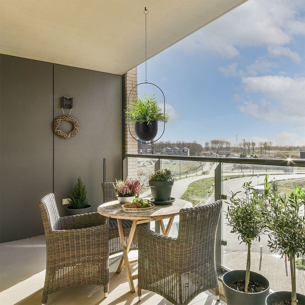 Hanging Black Metal Pot for Plants - Minimalist Design