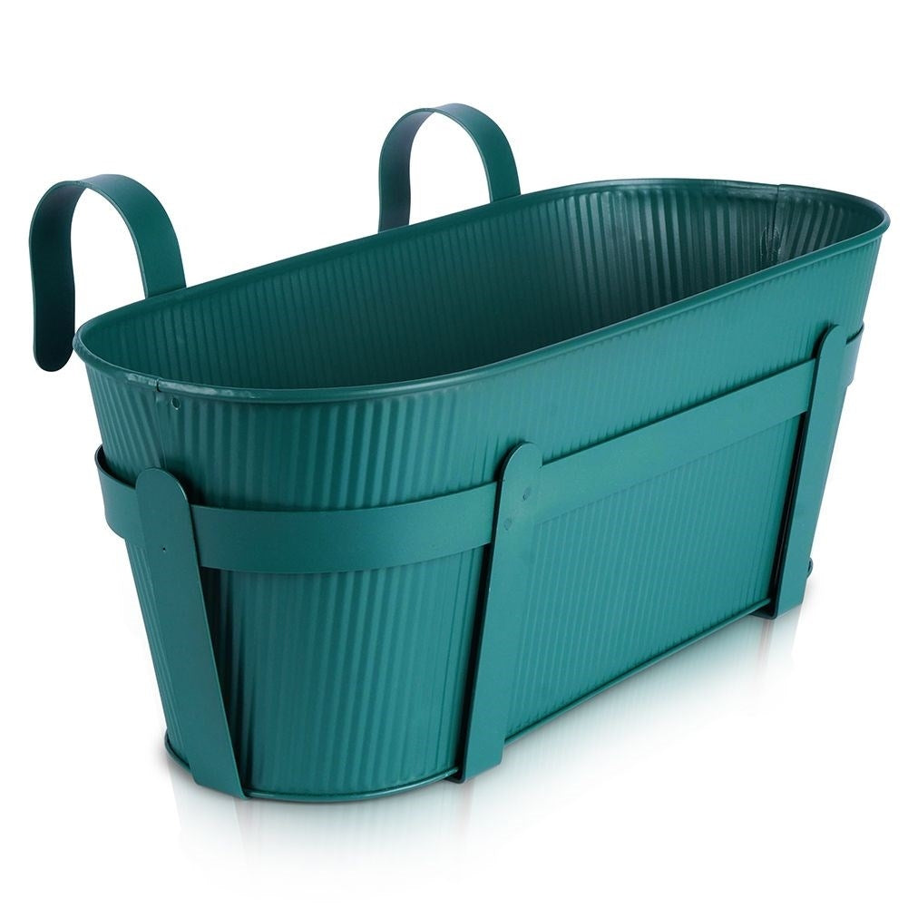 Hanging green metal pot with grooved front for balcony