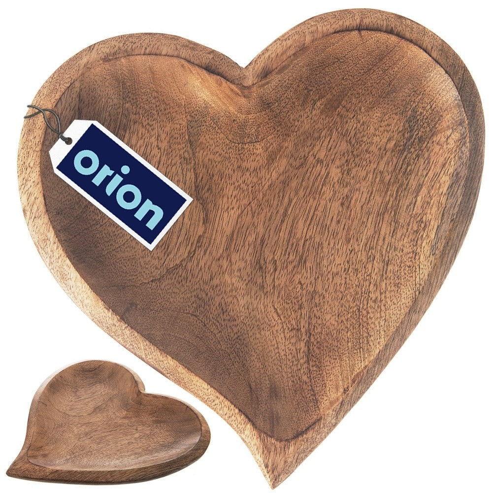 Heart-shaped Mango wood tray for Snacks Serving