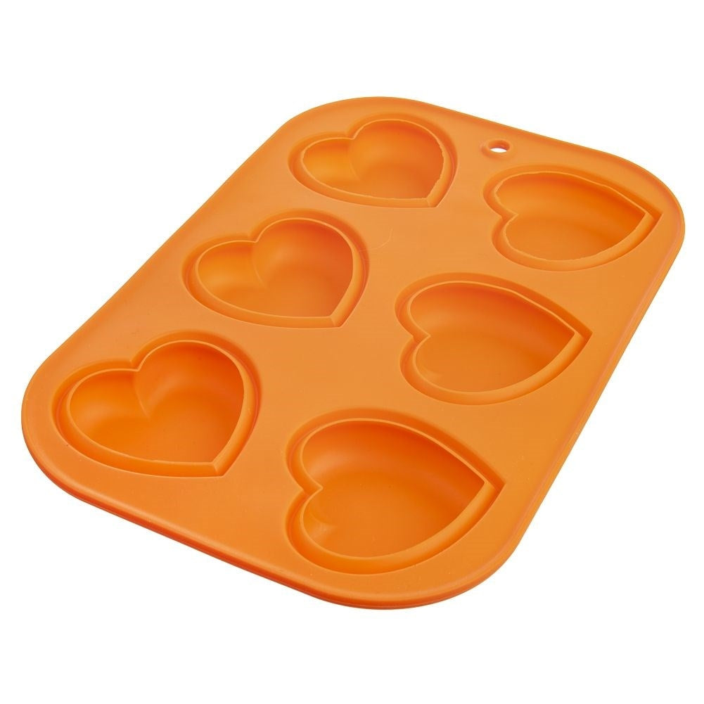 Heart-shaped Silicone Mold for Muffins - Flexible and Practical