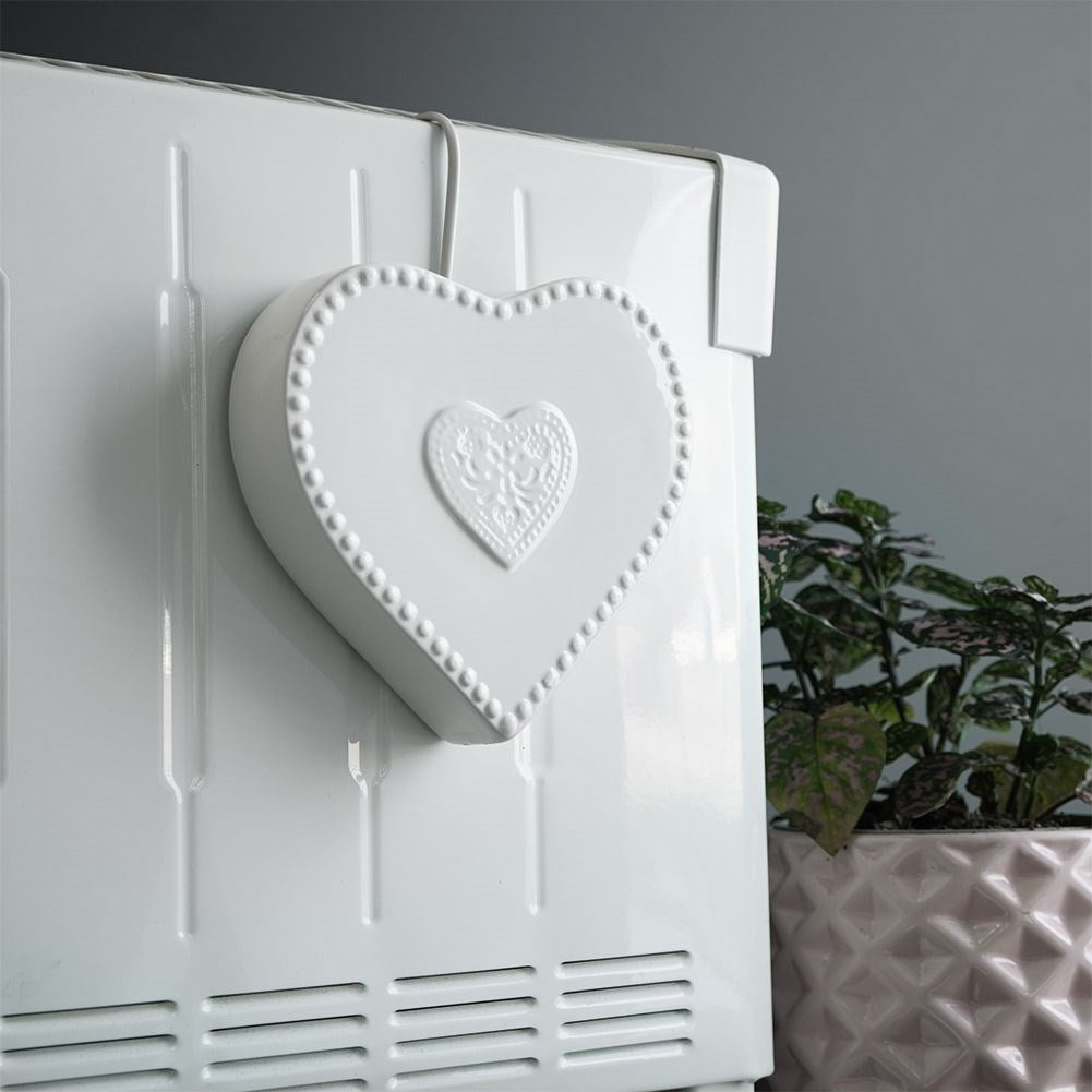Heart-shaped ceramic humidifier for elements