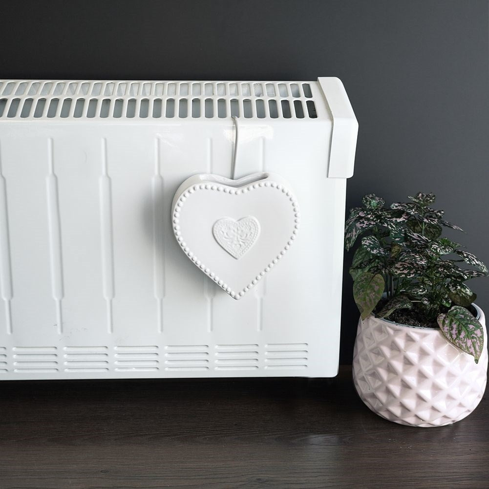 Heart-shaped ceramic humidifier for elements