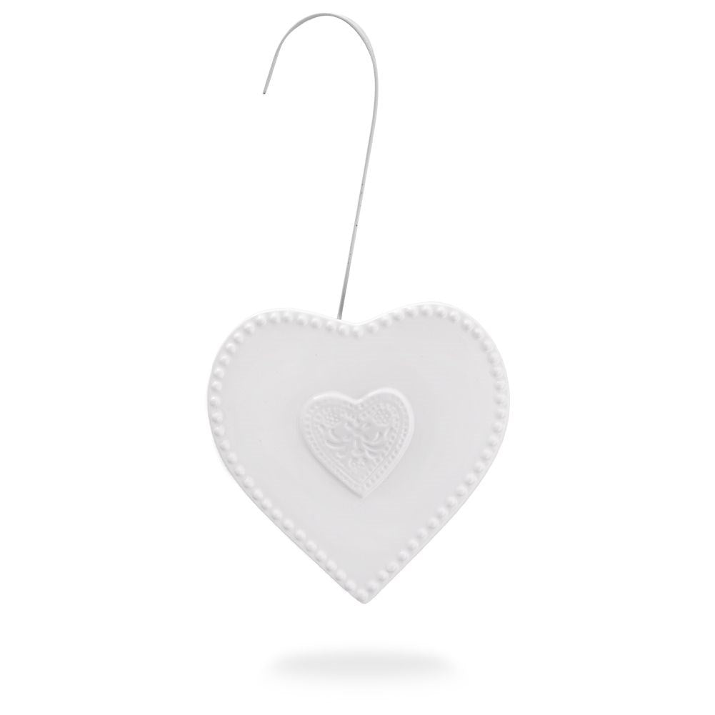 Heart-shaped ceramic humidifier for elements