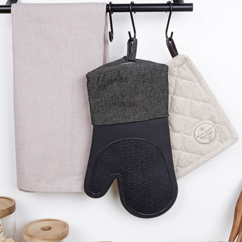 Heat-resistant Silicone Glove for Safe Kitchen Handling