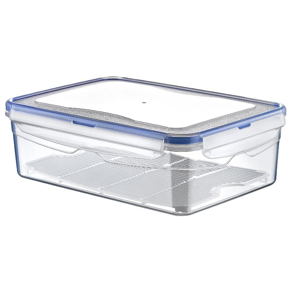 Hermetic plastic container with silicone seal for all uses