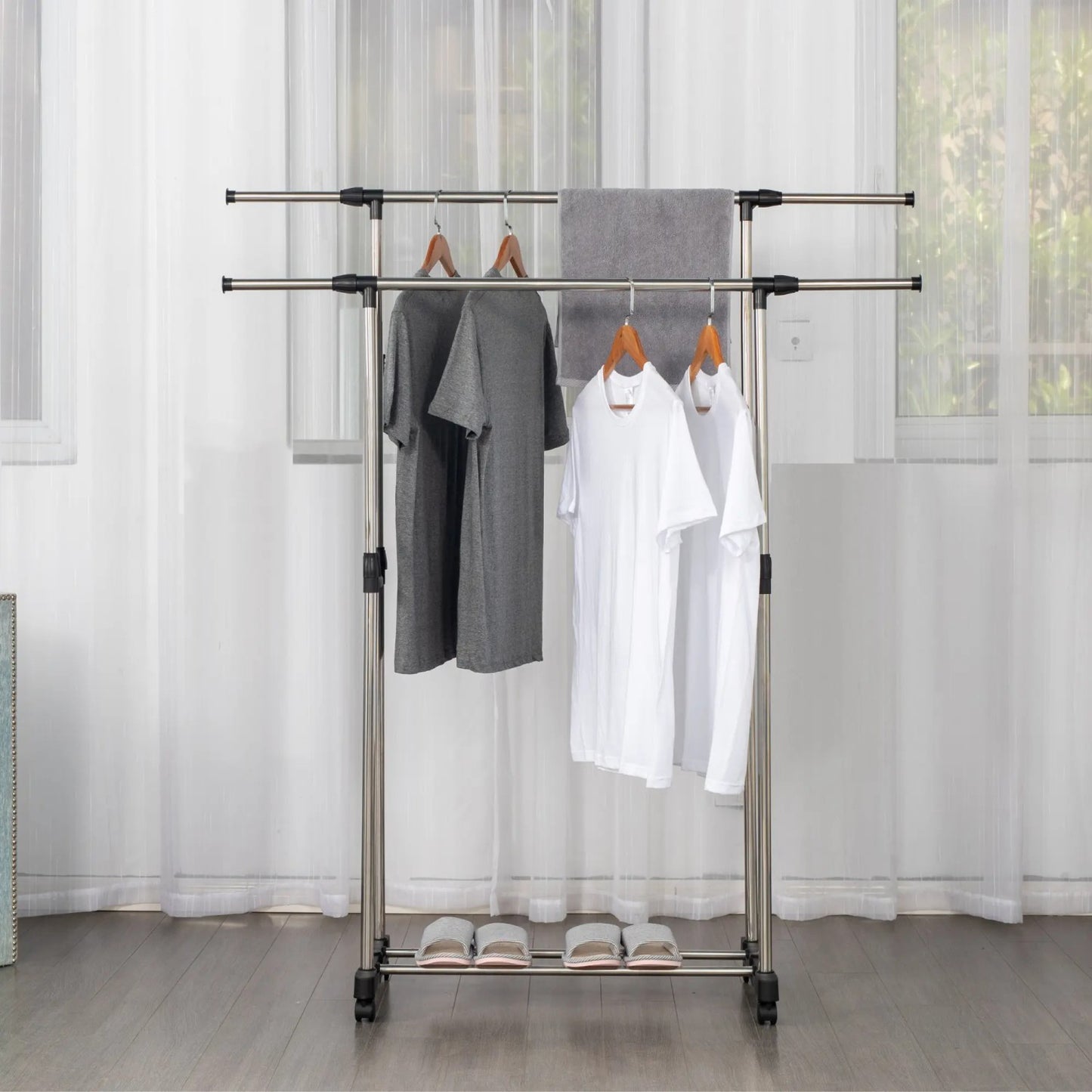 Herzberg HG-03251: Adjustable Double Rod Rolling Clothing Garment Rack