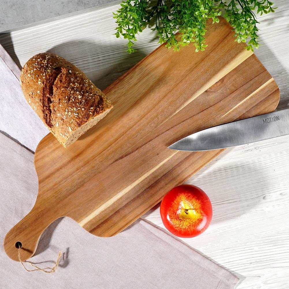 High-quality cutting board in acacia wood with handle