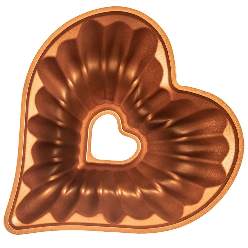 High-quality heart-shaped baking pan with non-stick coating