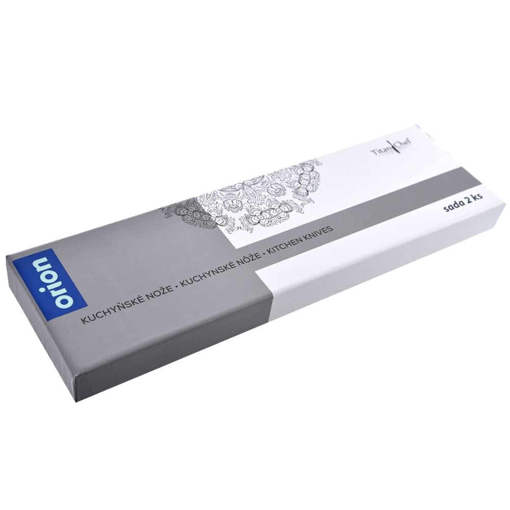 High-quality kitchen knives in stainless steel and titanium