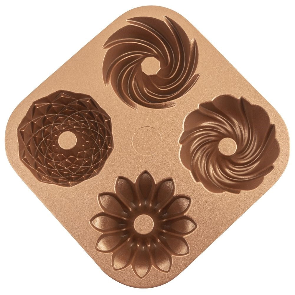 High-quality non-stick baking pan for muffins and cookies